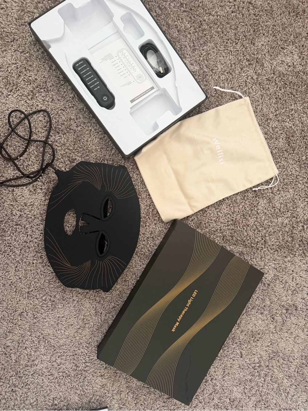 Weilisi LED Light Therapy Face Mask, 7 Color Light Therapy Modes
